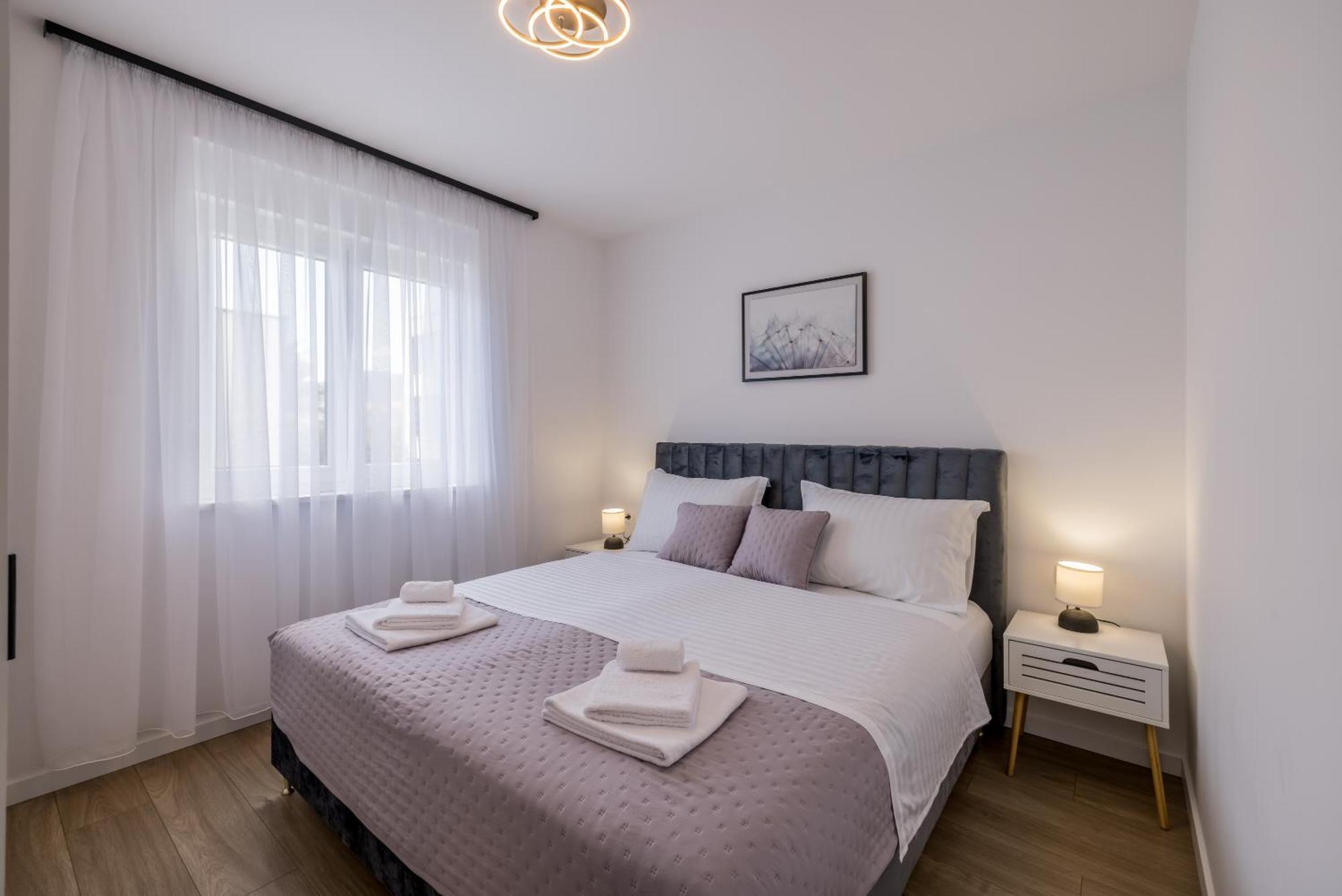 Adriatic Nest, Cozy And Modern Two Bedroom Apartment Каштела Екстер'єр фото