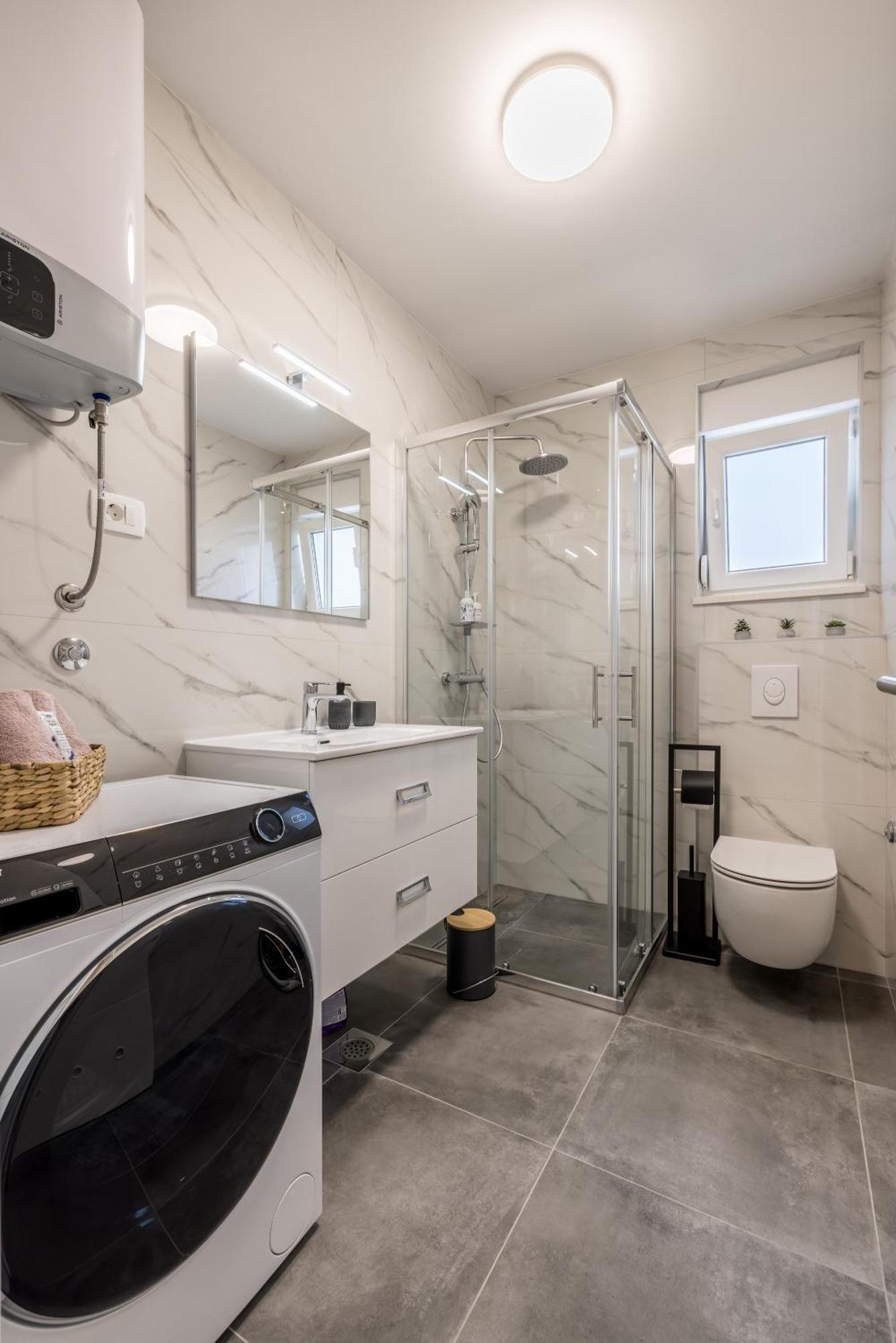 Adriatic Nest, Cozy And Modern Two Bedroom Apartment Каштела Екстер'єр фото